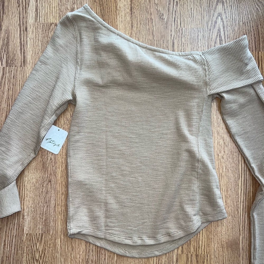 Free People Top - Picture 3 of 5